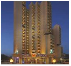 Hotel The Royal Plaza 4*